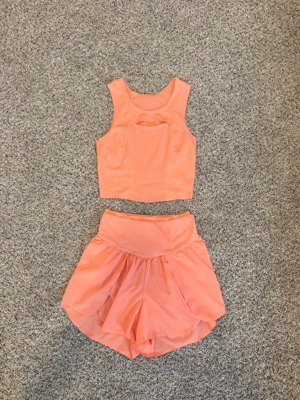 Lululemon Fast & Free set - Picture 2 of 3
